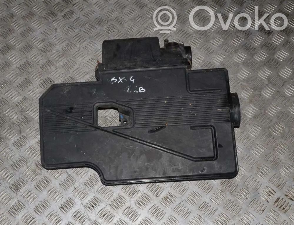 Suzuki SX4 Boîtier de filtre à air 