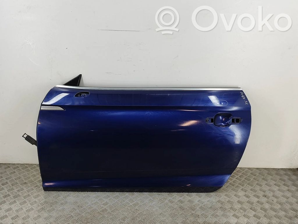 Durvis   8W6831051A