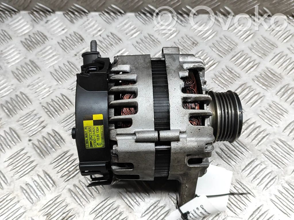 Alternador   373002A805