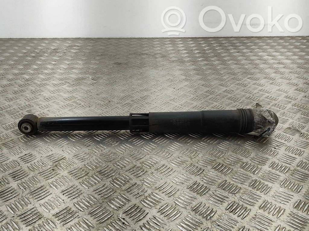 Volkswagen Golf VIII Amortyzator tylny 
