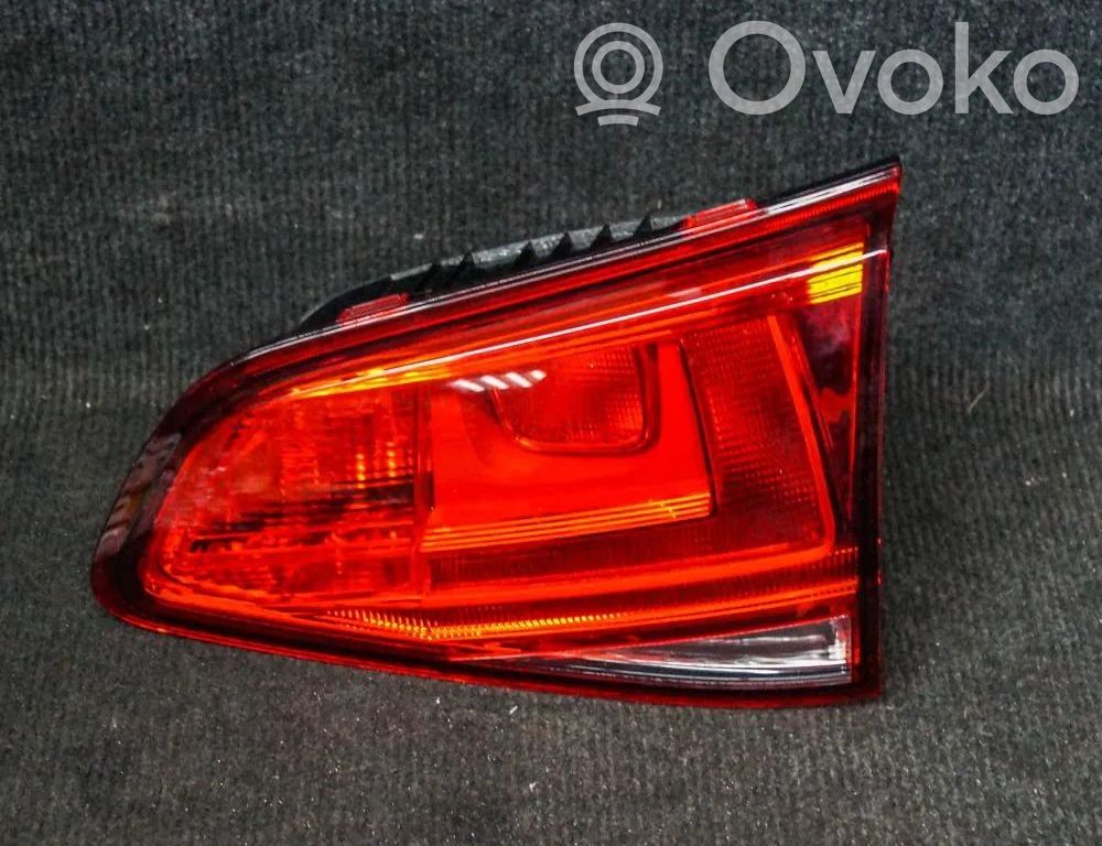 Volkswagen Golf VII Luci posteriori del portellone del bagagliaio 