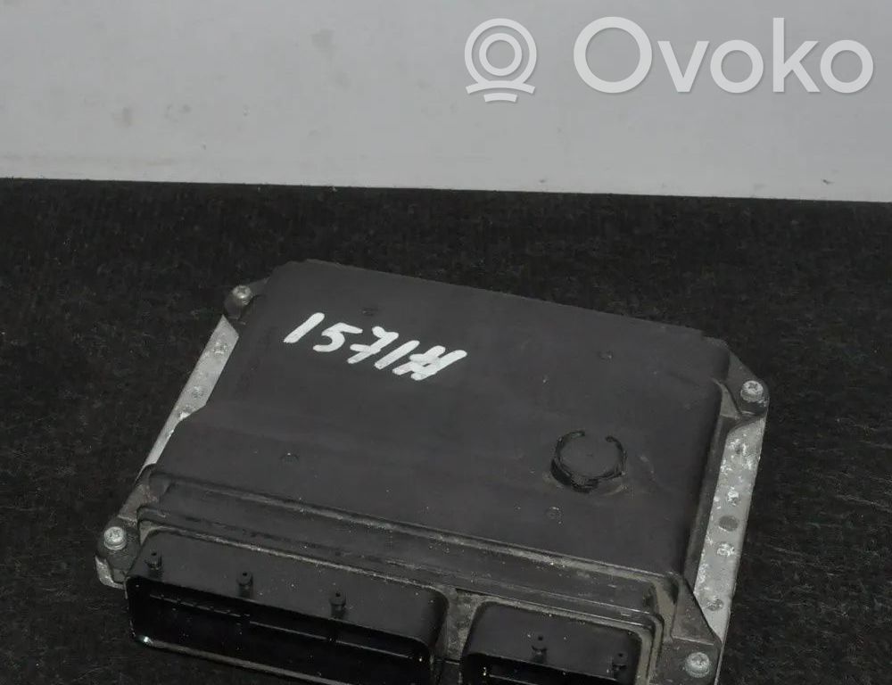 Engine control unit/module   8966102E51