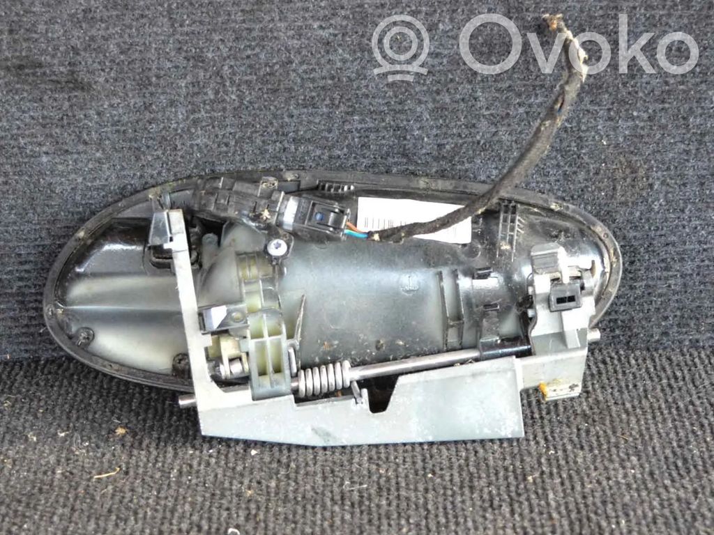 BMW 7 E65 E66 Ārējais atvēršanas rokturis 