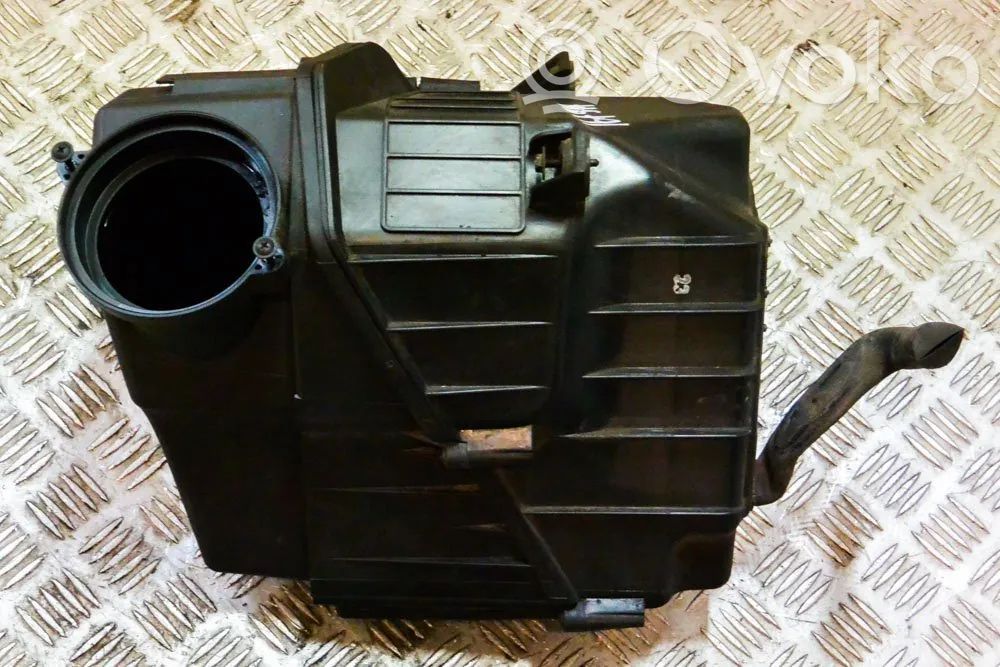 Air filter box   4E0129620E,059133823D