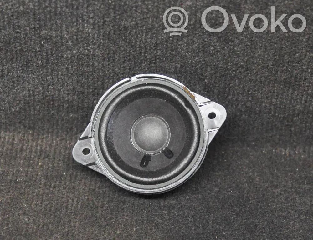 Audi A7 S7 4G Altavoz de la puerta trasera 