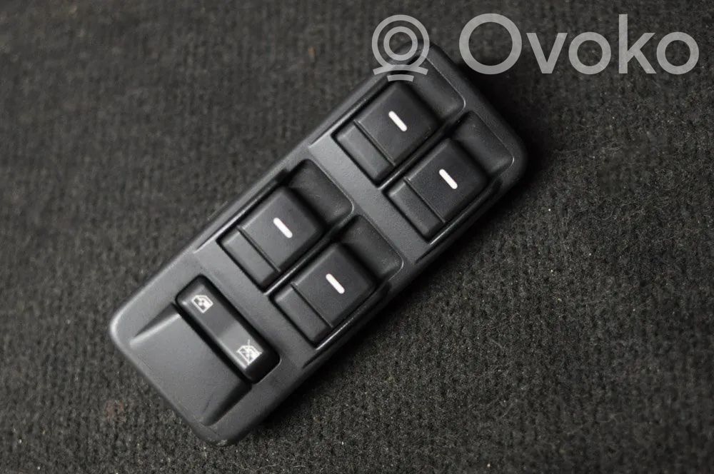 Land Rover Discovery 4 - LR4 Przyciski szyb 