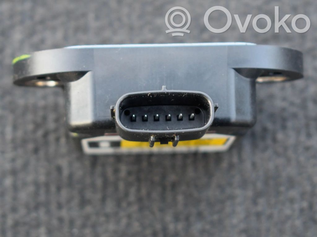 Acceleration sensor