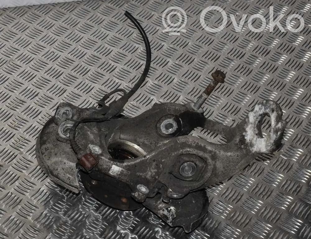 Piasta koła tylnego   8R0505432E