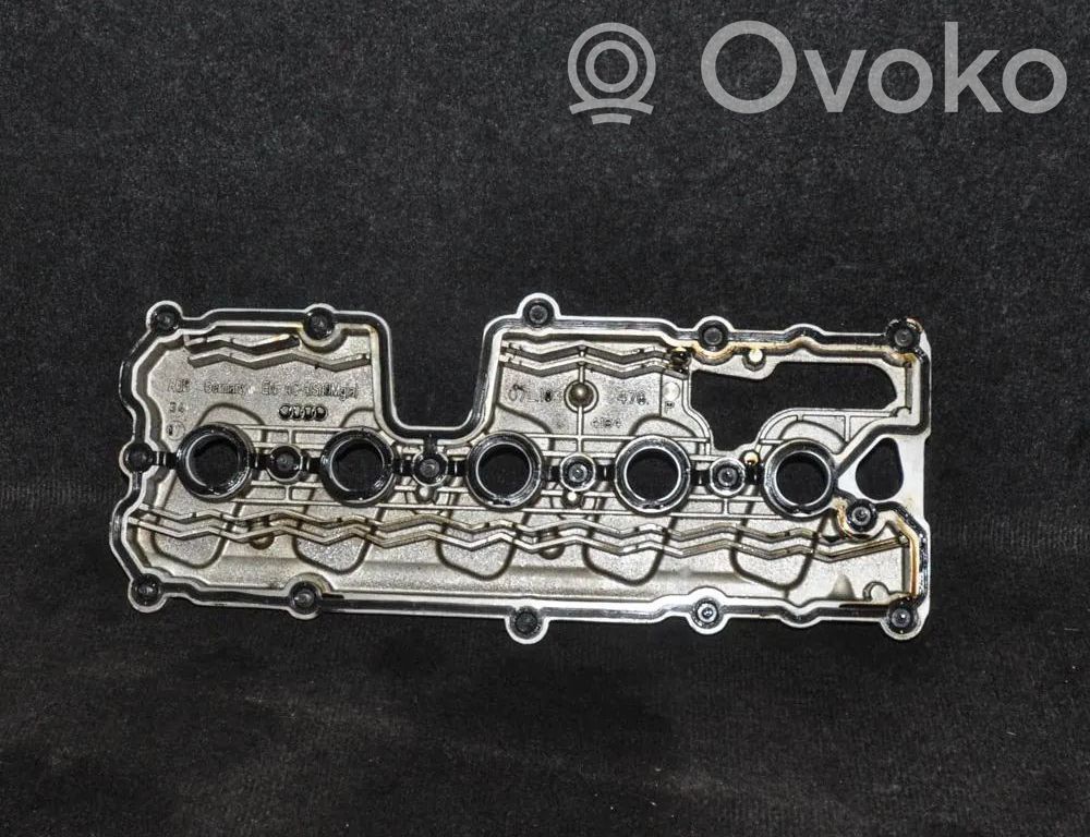 Audi RS6 C6 Ventildeckel 