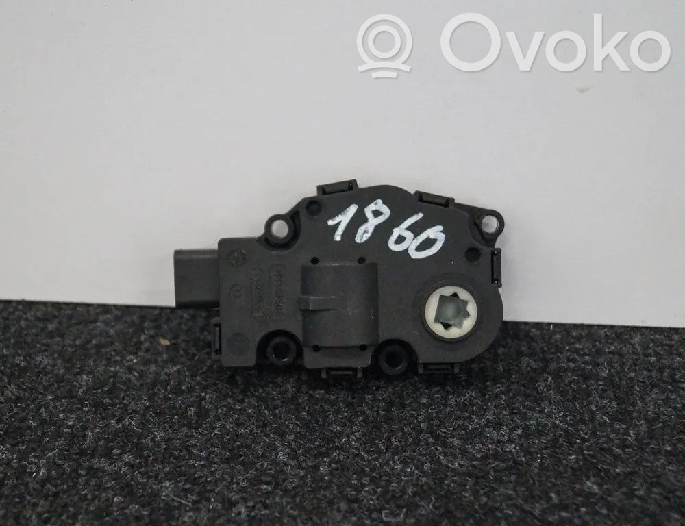 BMW 3 E90 E91 Oro sklendės varikliukas 