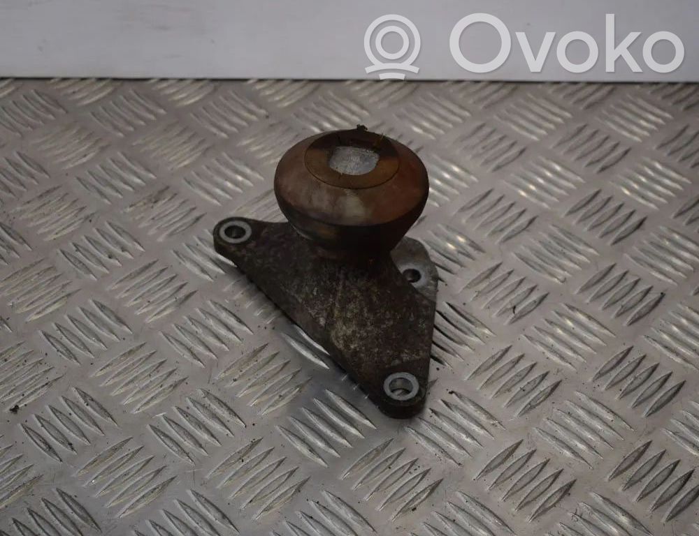 Engine mount bracket   4F0199343G