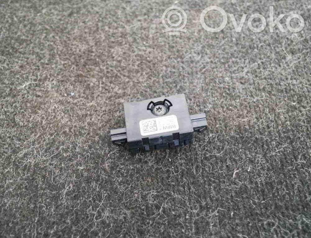 BMW X3 F25 Amplificatore antenna