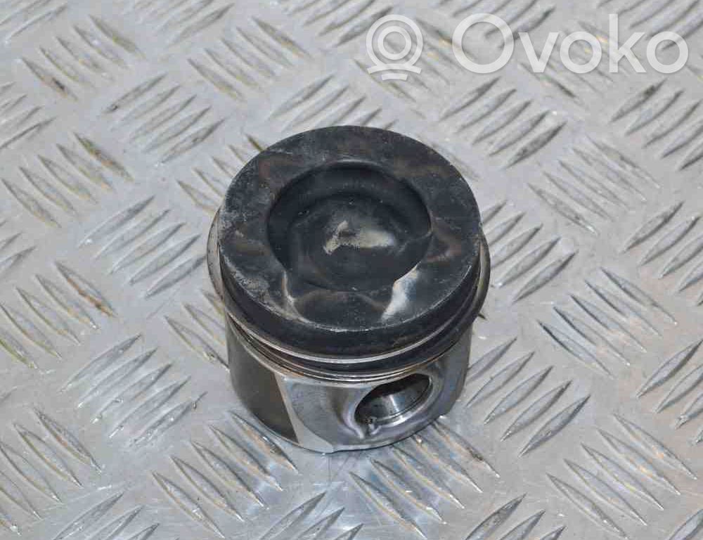 Audi A3 S3 8V Pistón 