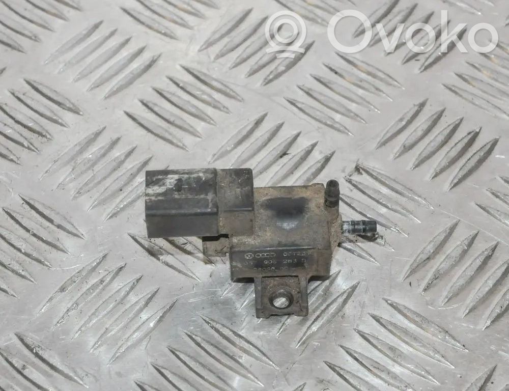 Volkswagen Transporter - Caravelle T5 Solenoid supapă turbosuflantă 