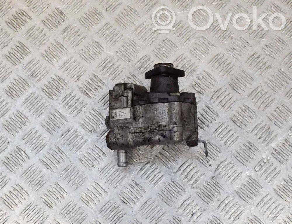 BMW 5 E60 E61 Power steering pump 