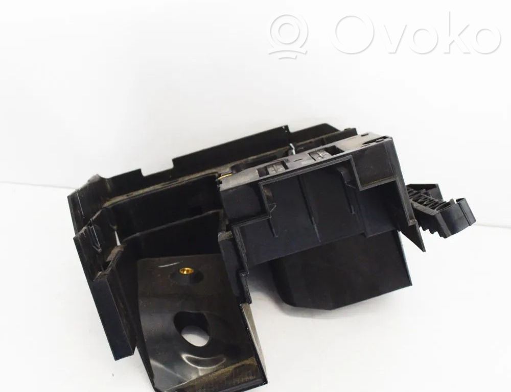 Muu korin osa   1K0907361B