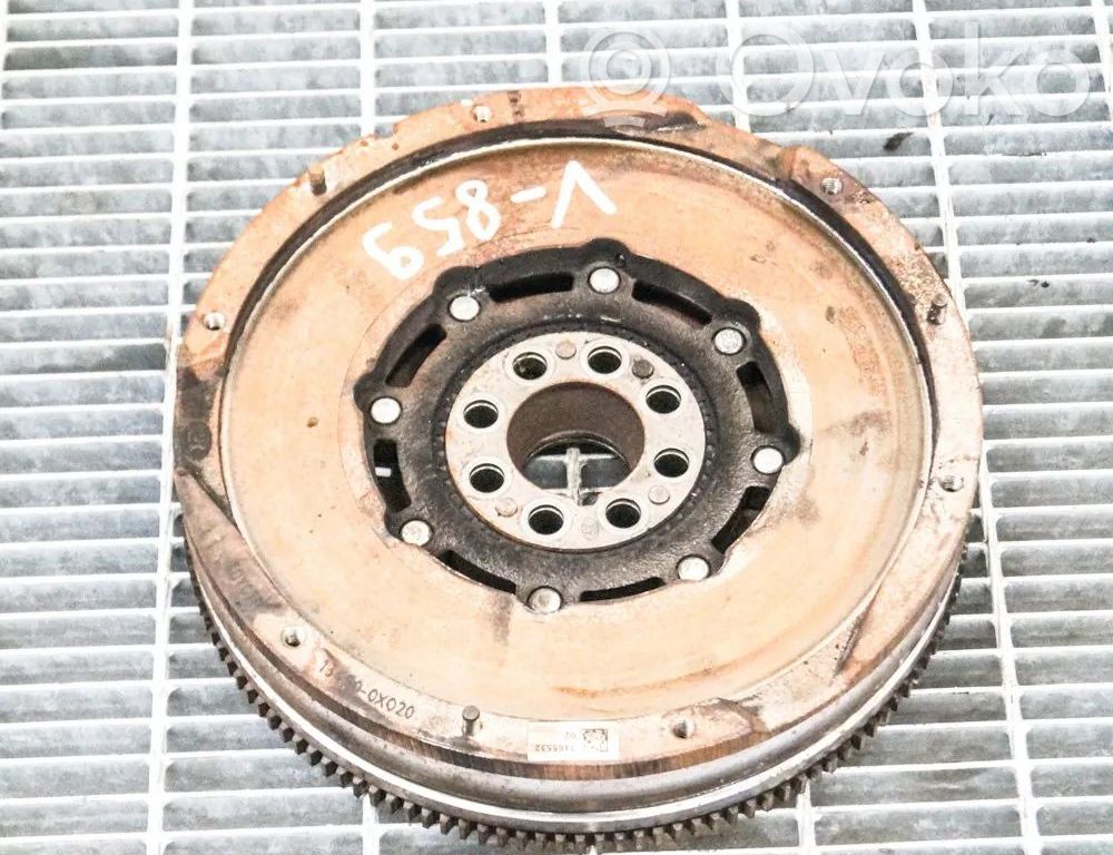 Toyota Avensis T270 Volant moteur