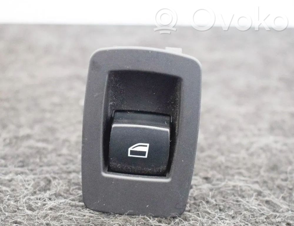 Electric window control switch   6945874