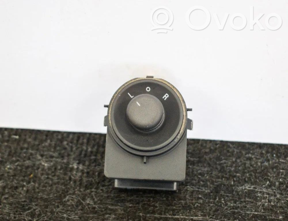 Opel Astra J Muut laitteet 