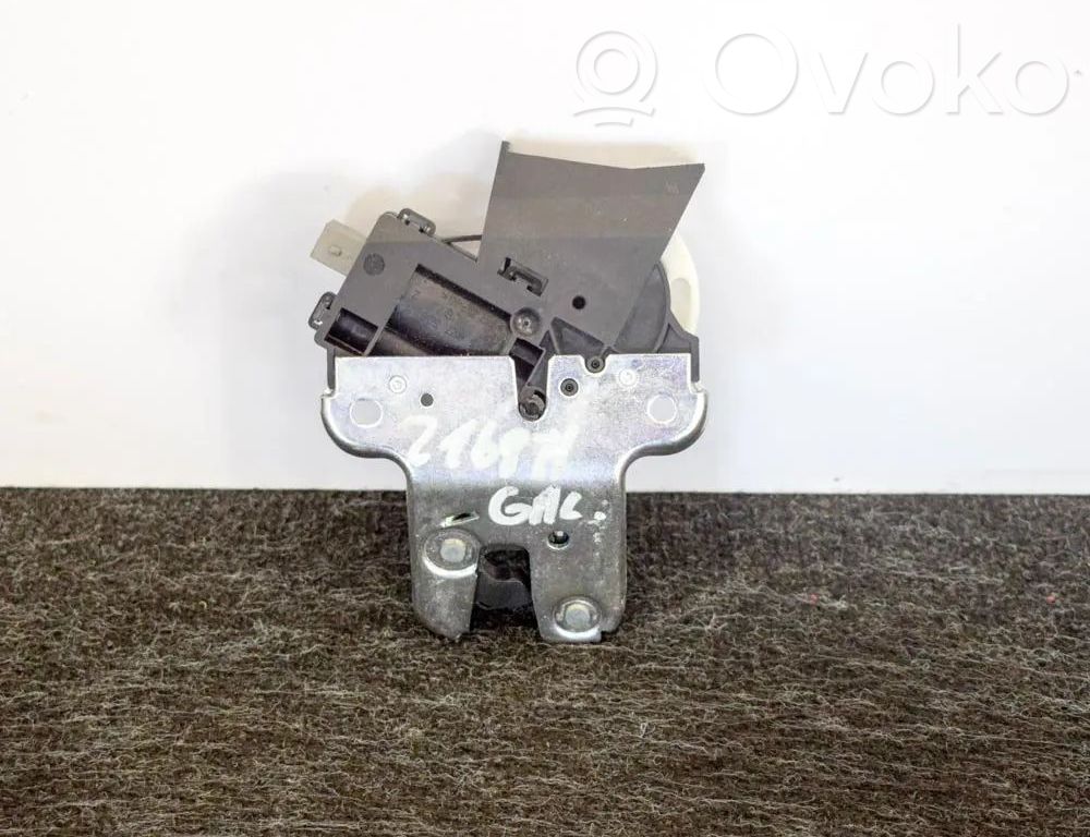 Volkswagen PASSAT B7 Blocco/chiusura/serratura del portellone posteriore/bagagliaio