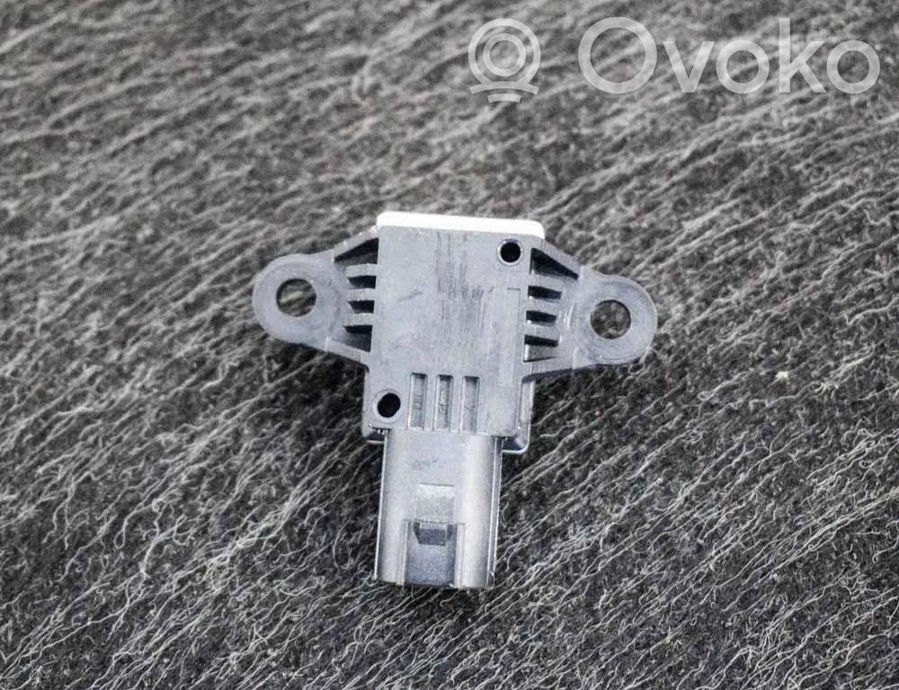 Airbag deployment crash/impact sensor   DG1314C676AA