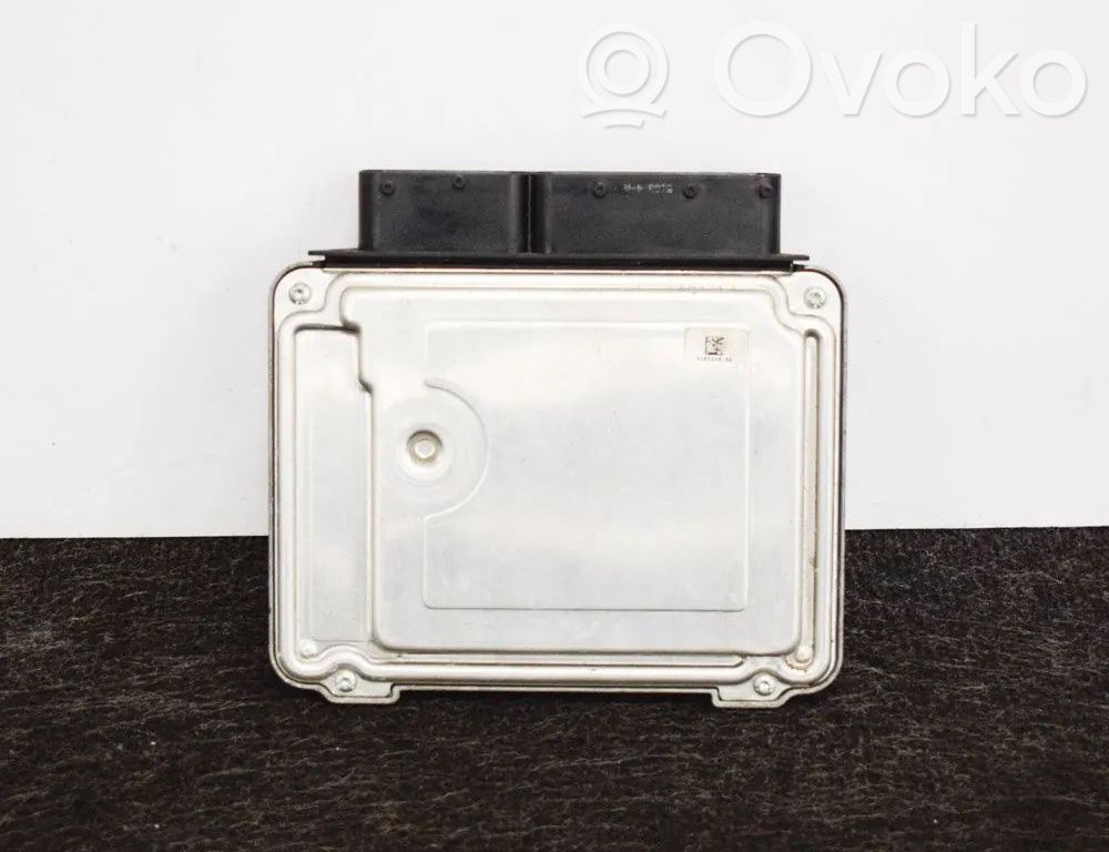 KIA Sportage Engine control unit/module 