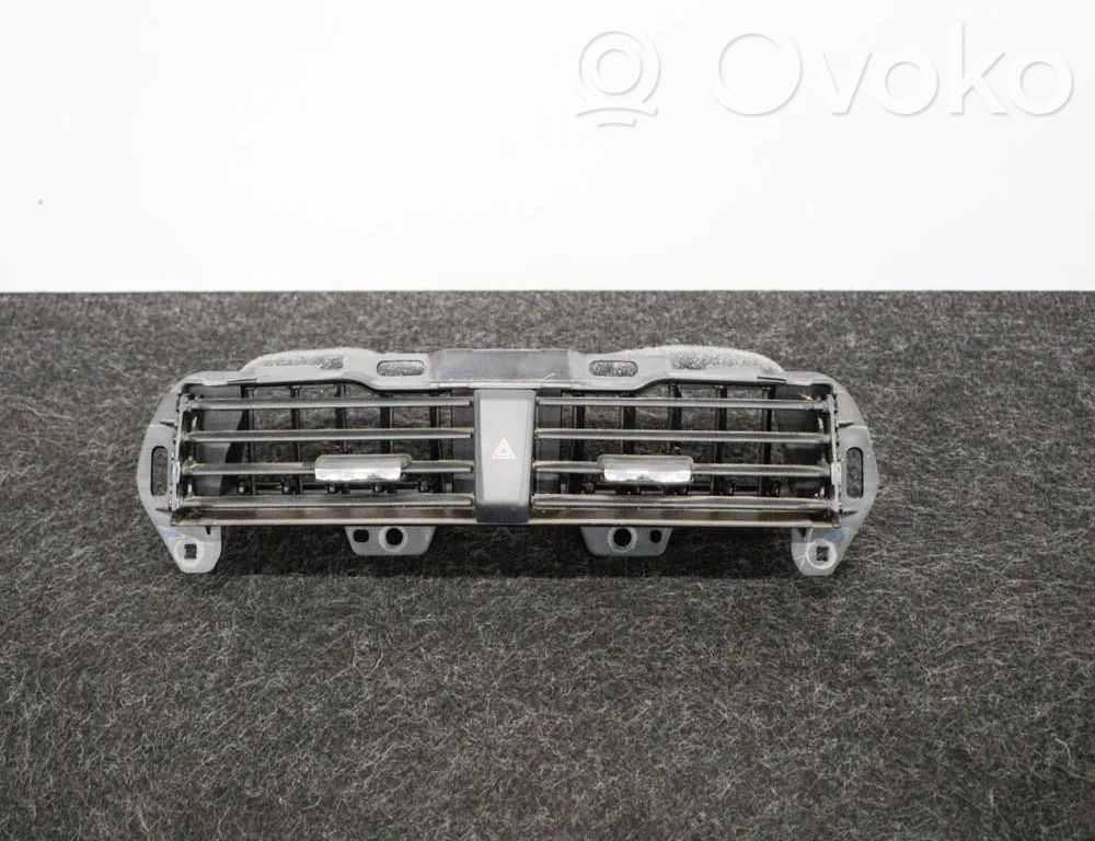 Ford Mondeo MK IV Dysze / Kratki nawiewu deski rozdzielczej 