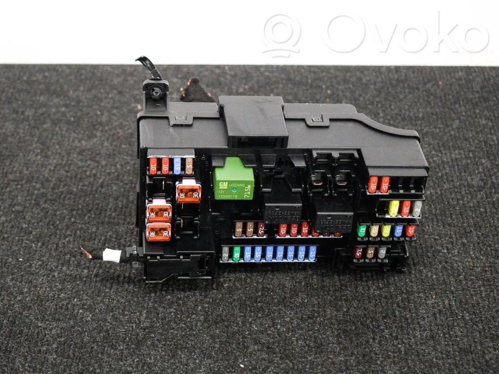 Opel Mokka Set scatola dei fusibili 