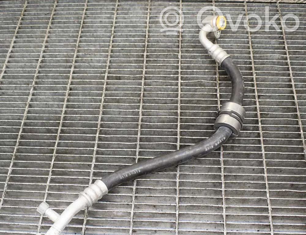 BMW M3 F80 Manguera/tubo del aire acondicionado (A/C) 