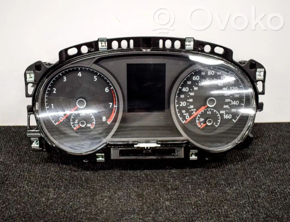 Volkswagen Golf VII Tachimetro (quadro strumenti) 