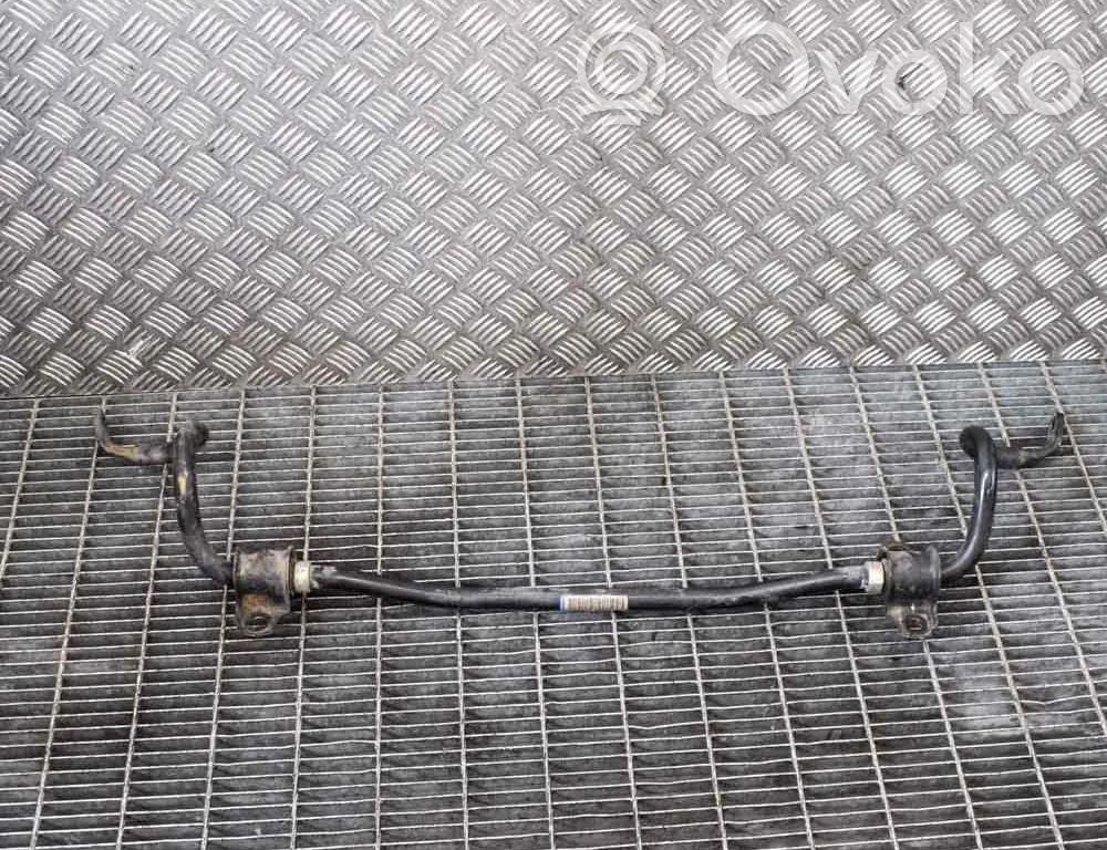 Volvo V70 Etukallistuksenvakaaja