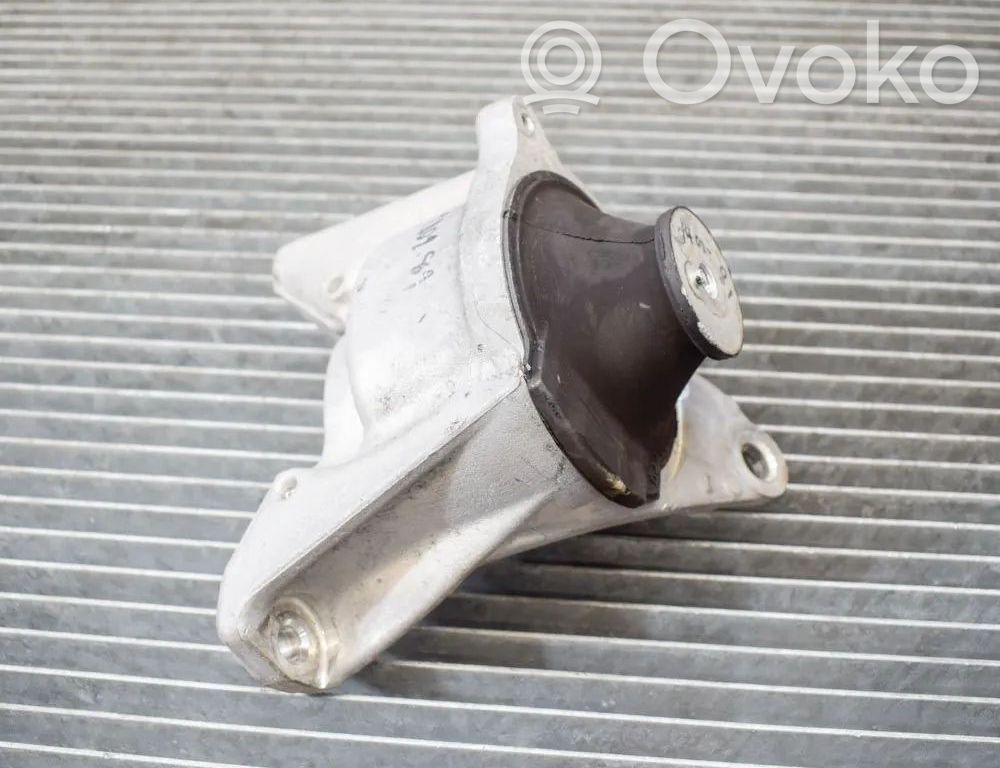 Engine mount bracket   21T1G