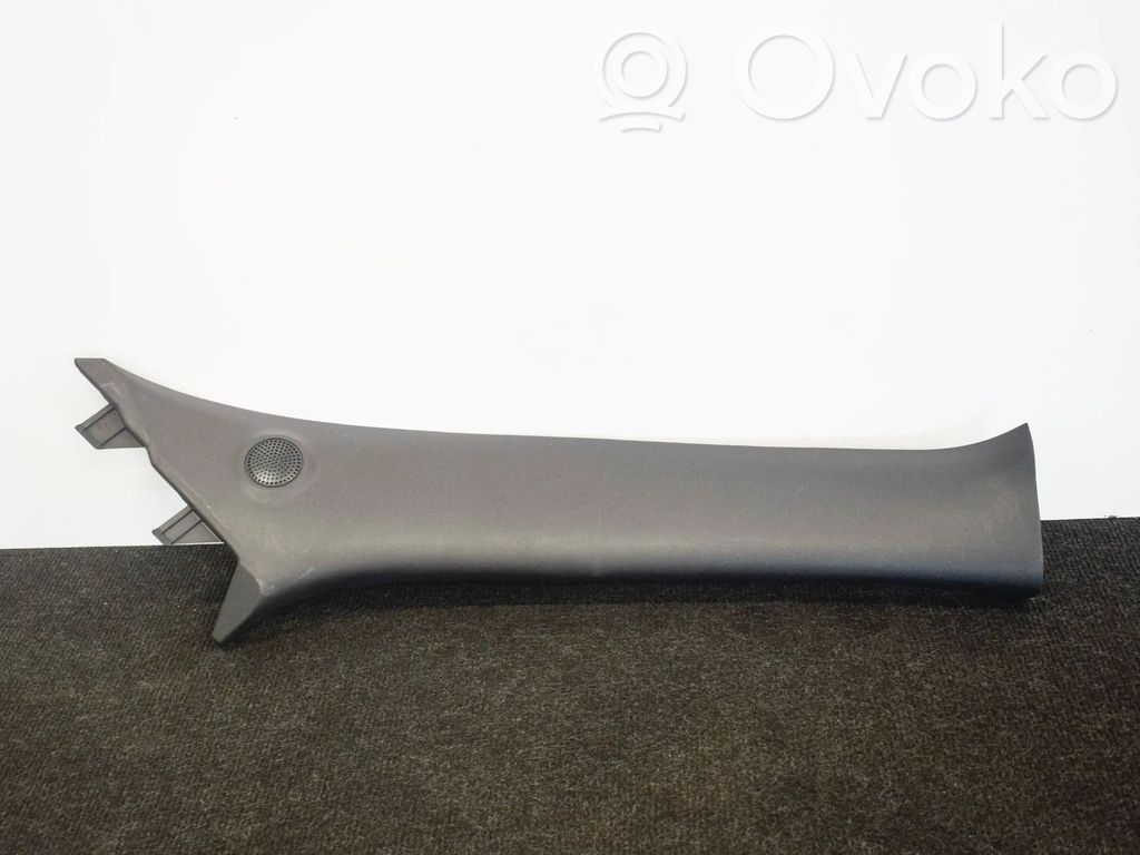 Nissan Juke I F15 Rivestimento montante (A) 