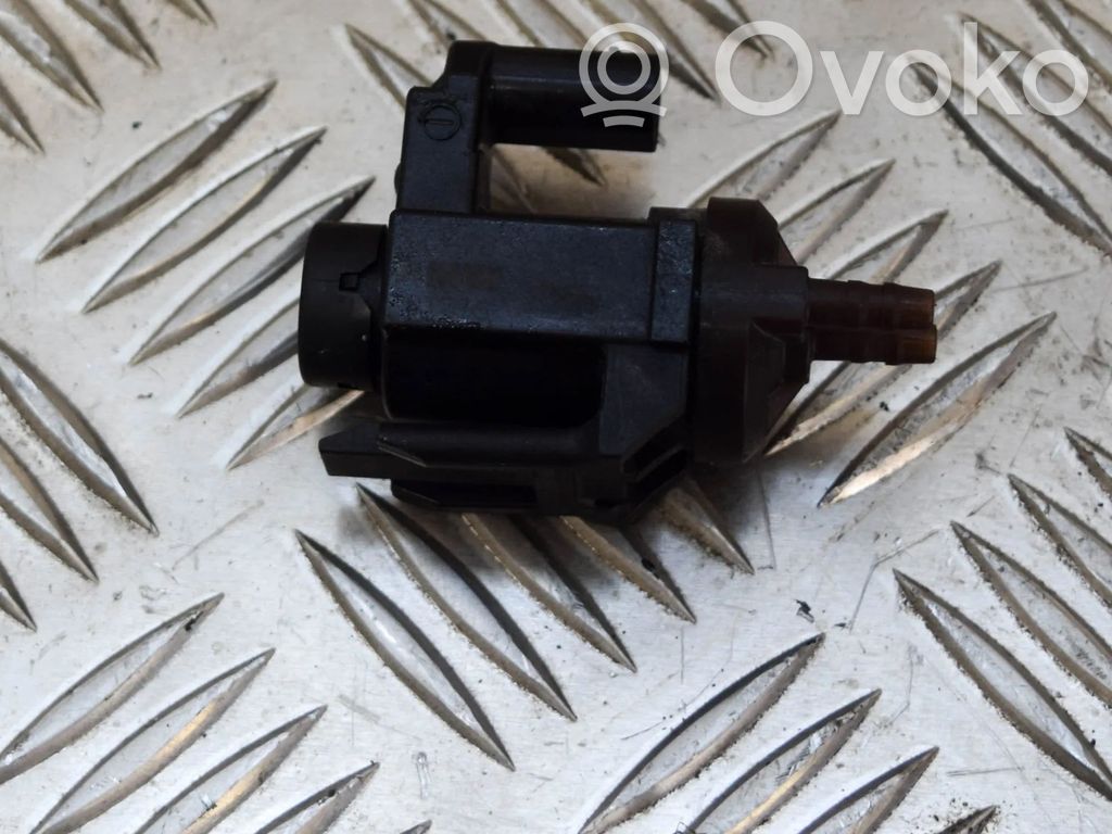 BMW 5 F10 F11 Solenoid supapă turbosuflantă