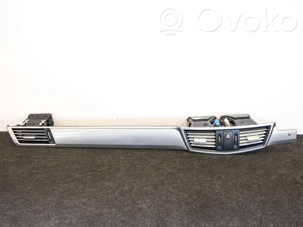 Mercedes-Benz E W212 Copertura griglia di ventilazione cruscotto