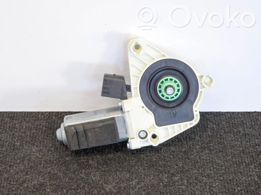 Mercedes-Benz CLA C117 X117 W117 Motor macara geam ușă față 