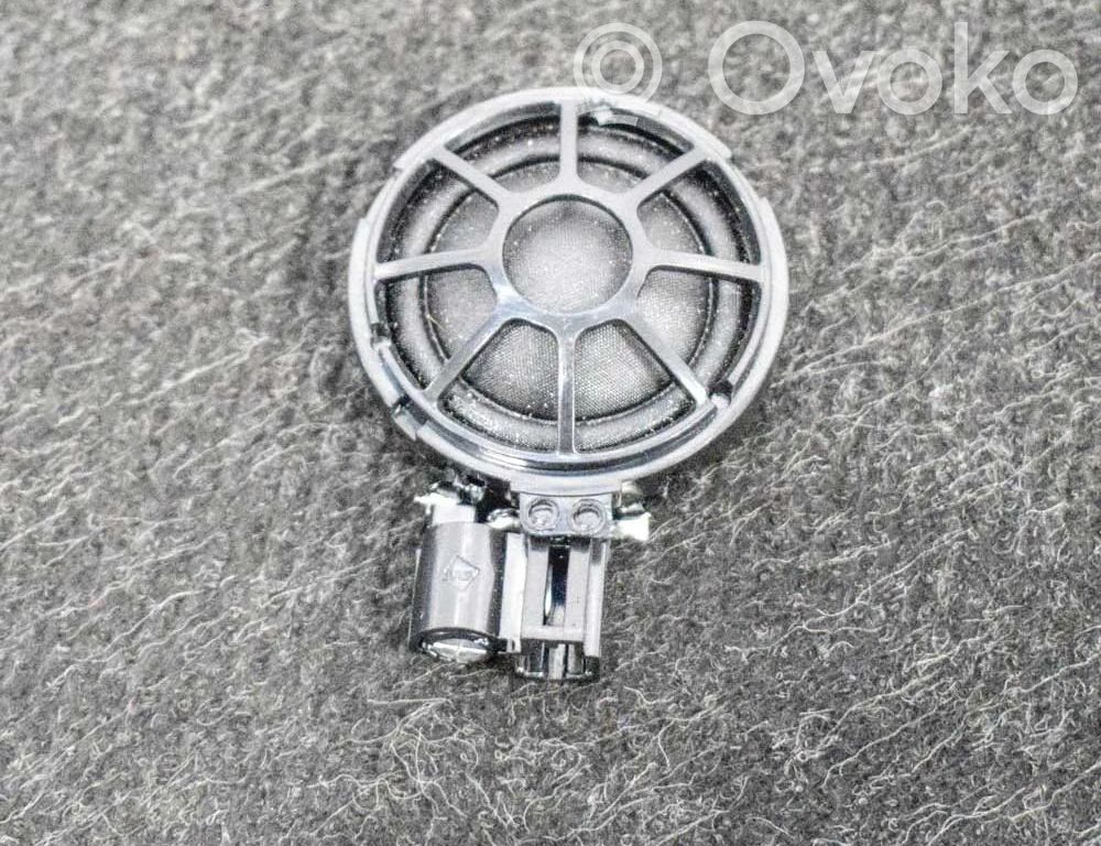 Etuoven kaiutin   100483300A,1000345001