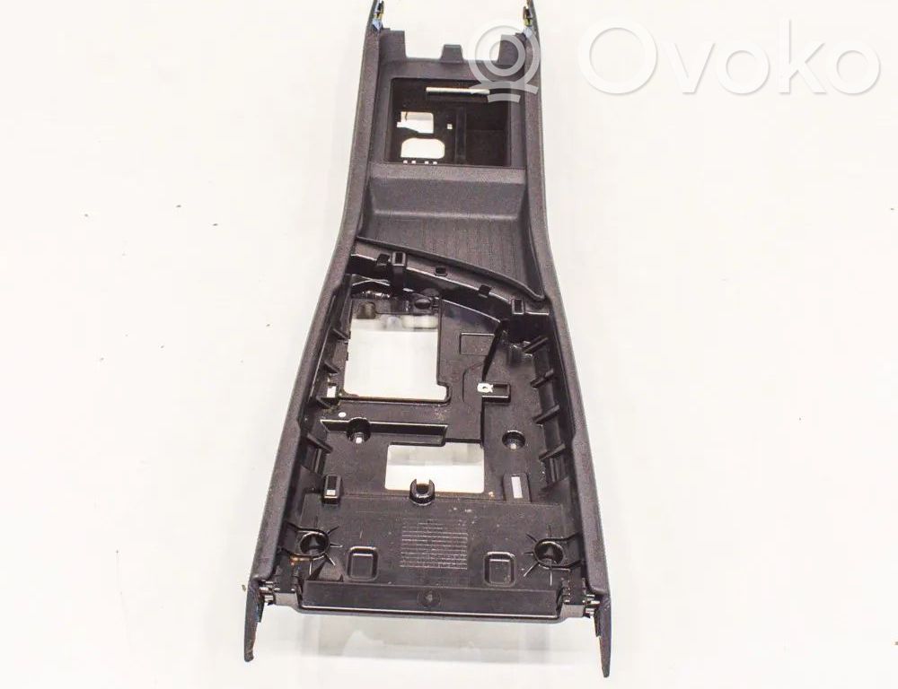 Audi Q7 4M Center console 