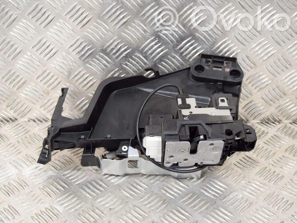 Volvo XC40 Broască ușă față coupe (lângă mâner) 