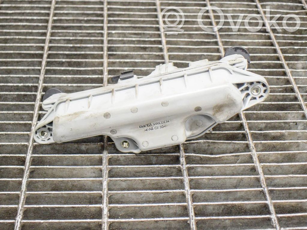 Volvo XC40 Muu moottoritilan osa 