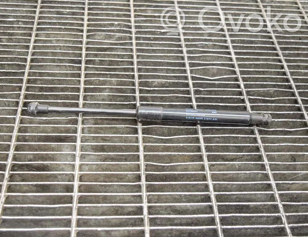 Audi A1 Dzinēja pārsega amortizators 
