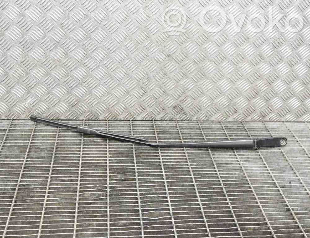Audi A1 Windshield/front glass wiper blade 