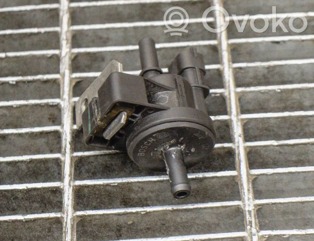 BMW 5 E60 E61 Solenoidinis vožtuvas 