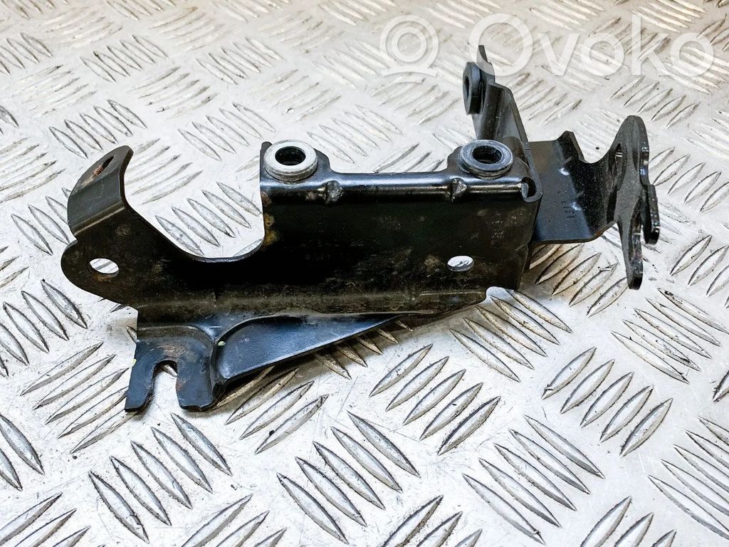 Dacia Sandero ABS pump bracket 