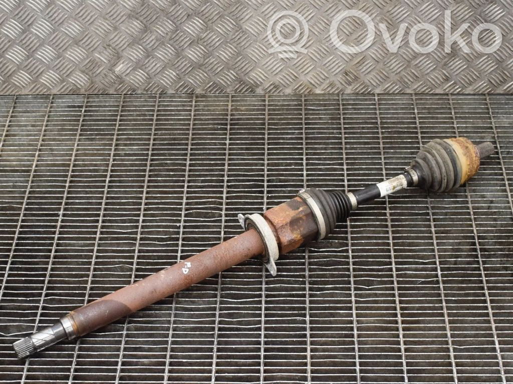 Volvo V40 Priekšējā pusass 