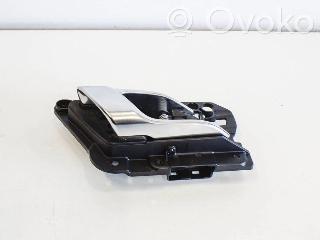 Porsche Macan (95B) Manecilla interna puerta trasera 