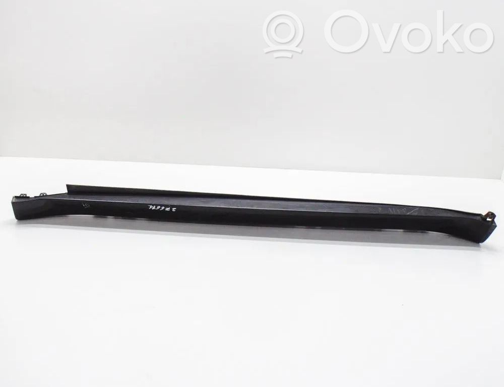 Sill   8038289