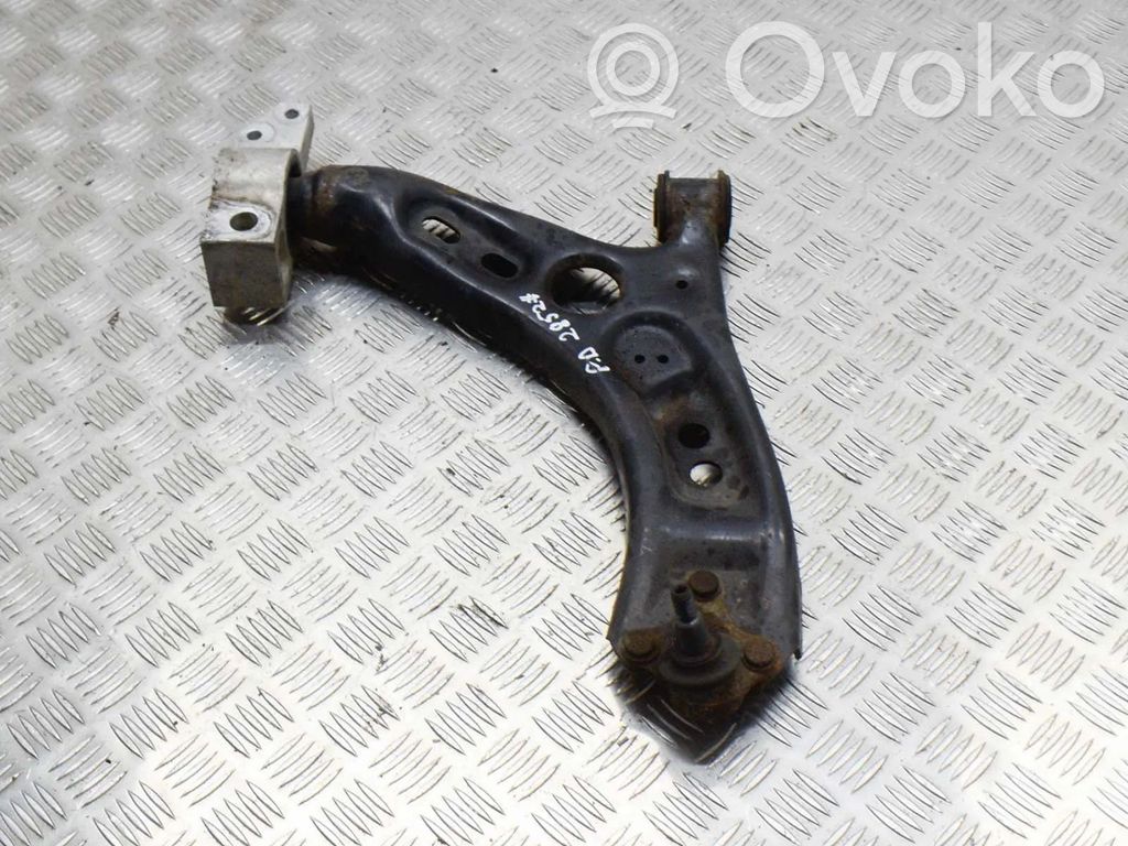 Volkswagen Tiguan Front lower control arm/wishbone 