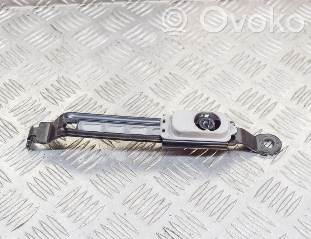Toyota Hilux (AN120, AN130) Sicherheitsgurthöhenversteller 