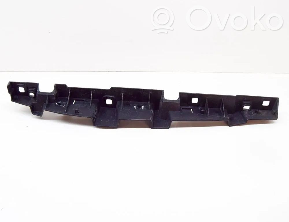 BMW i3 Fender mounting bracket 